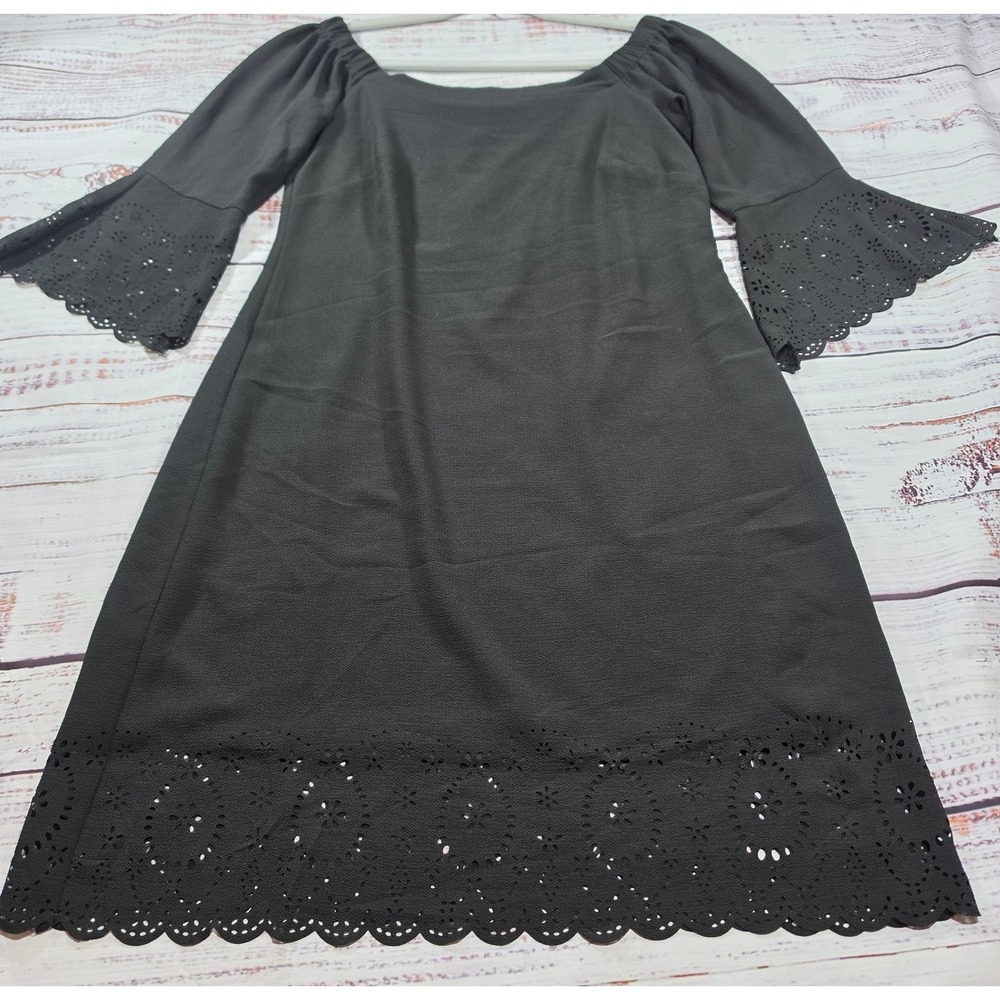 Roz‎ & Ali Dress Womens Small Black Excellent Eyelet Laser Cut Bell Sleeve Lined